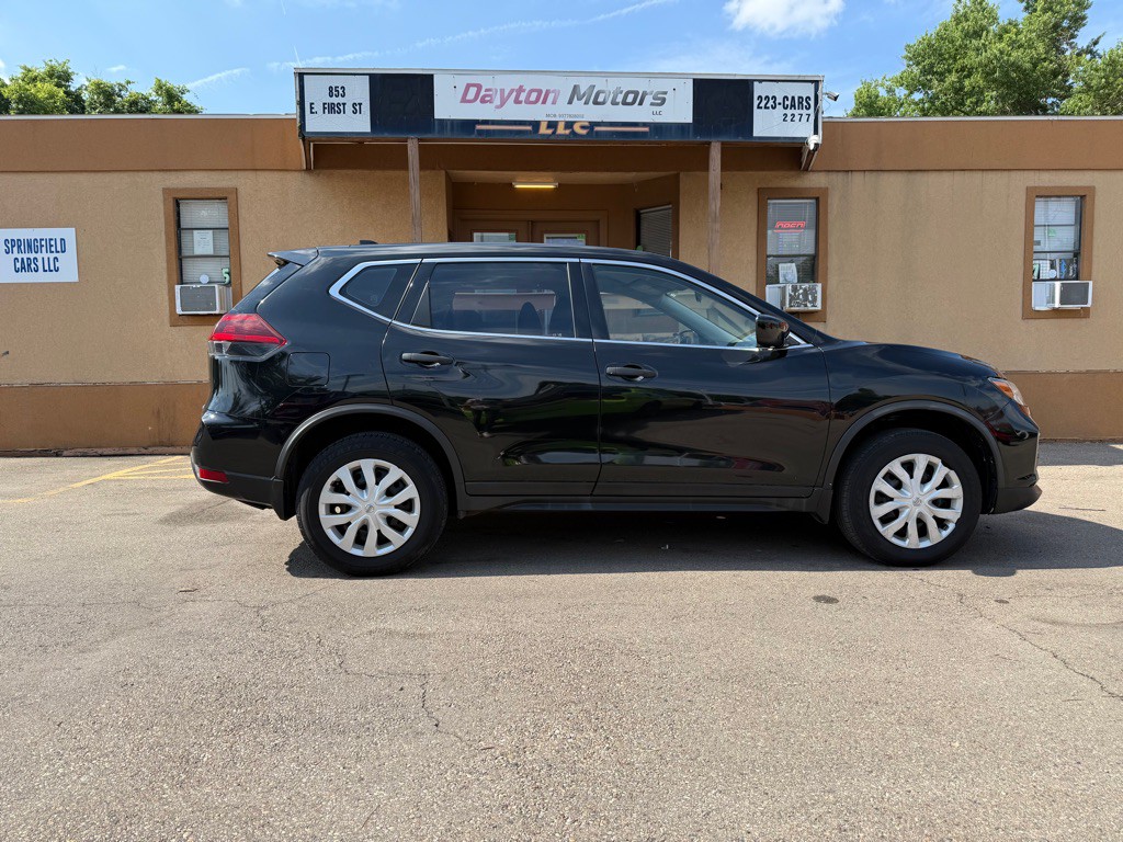 2018 Nissan Rogue Image 8