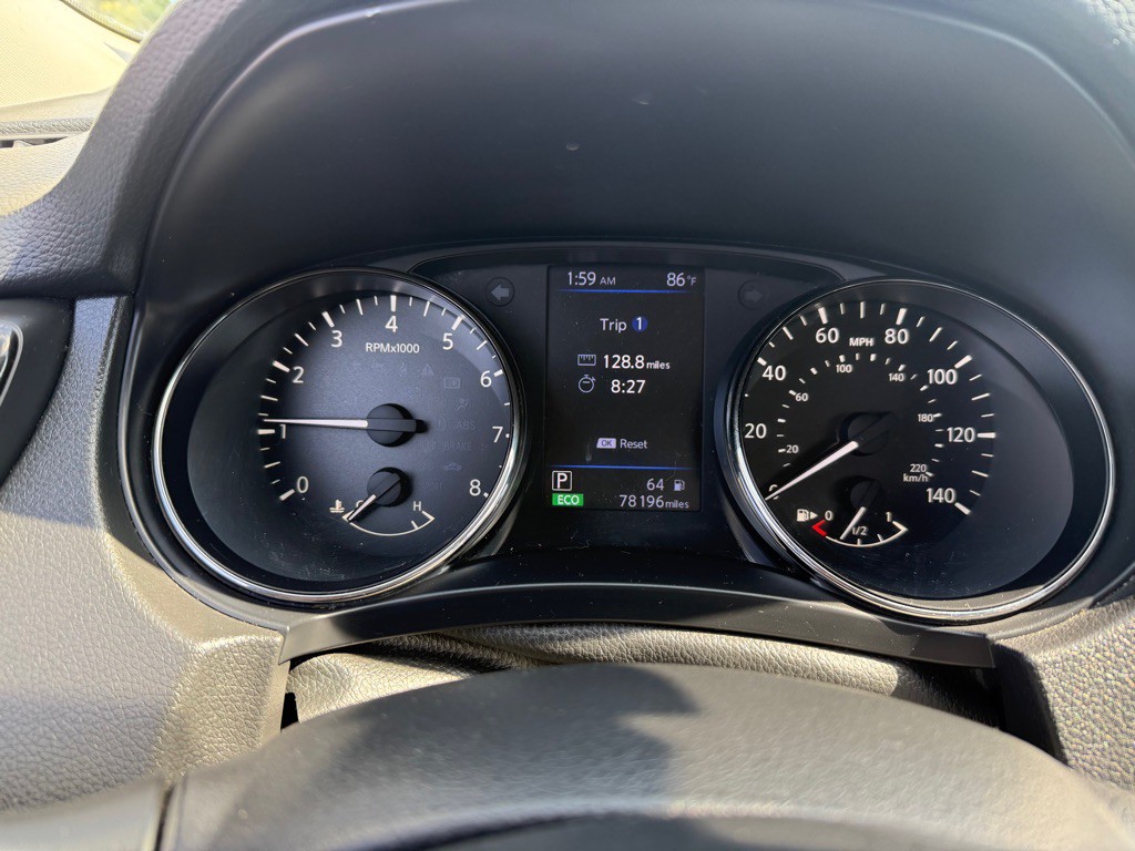 2018 Nissan Rogue Image 15