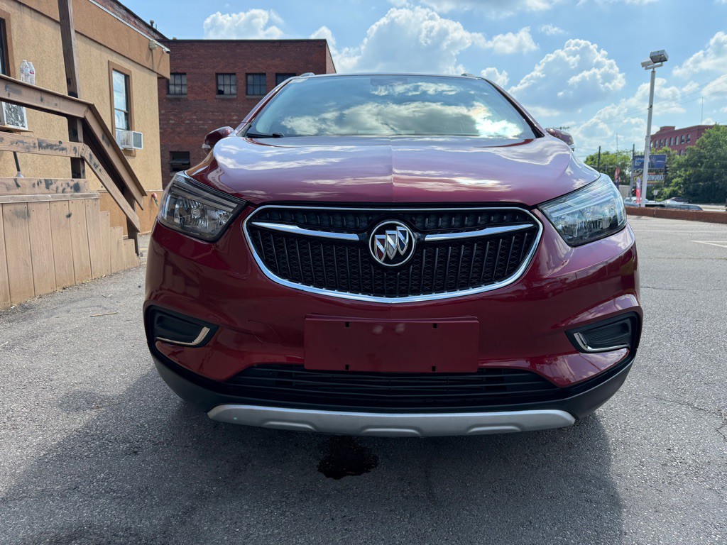 2019 Buick Enclave Image 2