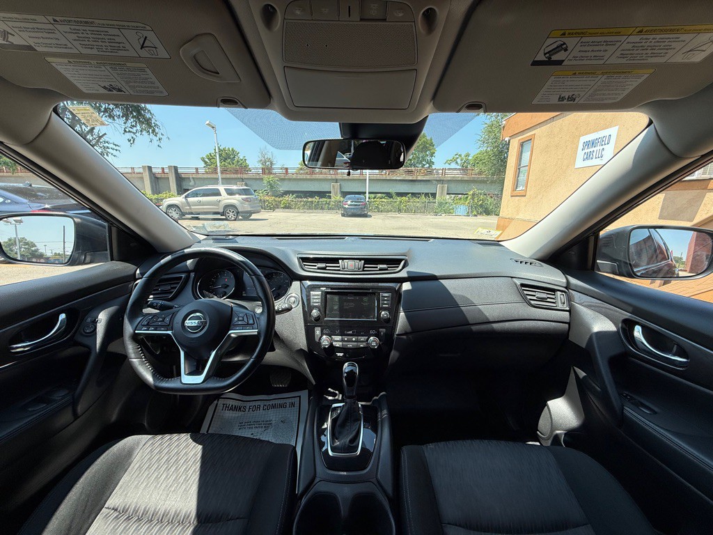 2019 Nissan Rogue Image 13