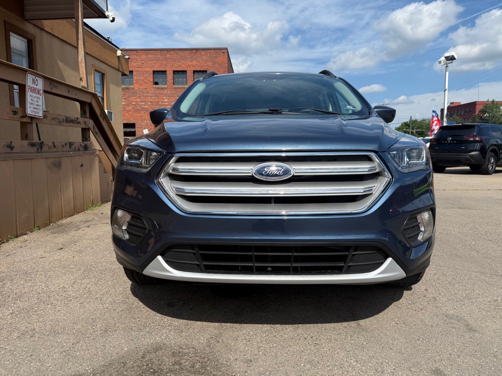 2018 Ford Escape Image 2