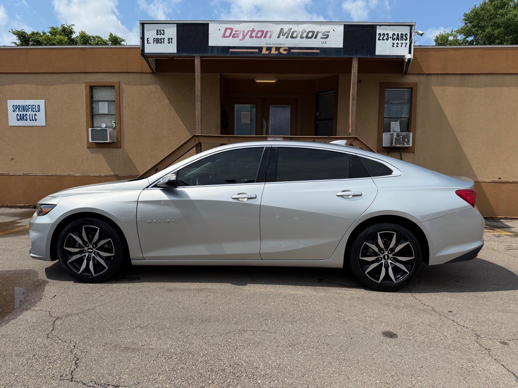 2017 Chevrolet Malibu Image 8