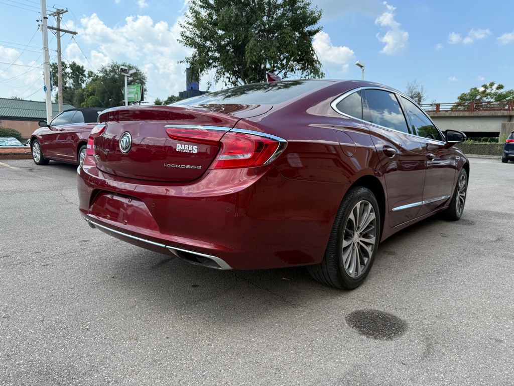 2017 Buick Lacrosse Image 5