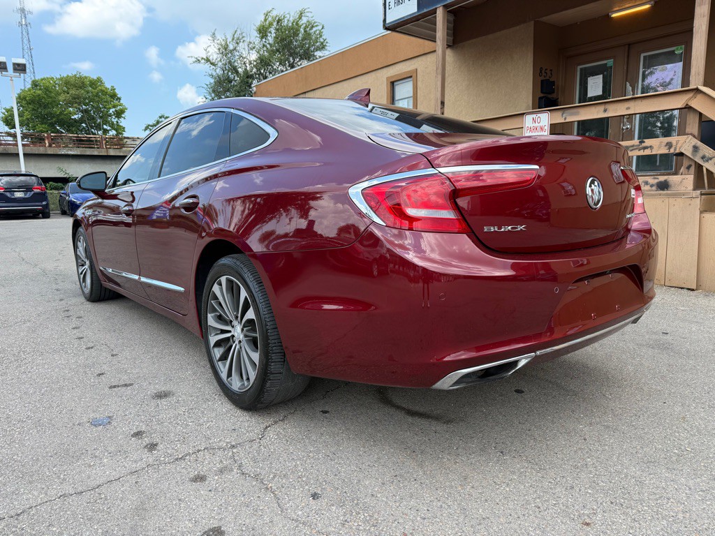 2017 Buick Lacrosse Image 7