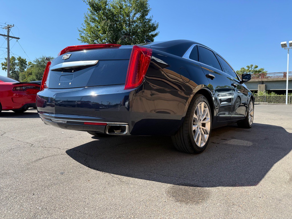 2017 Cadillac XTS Image 5