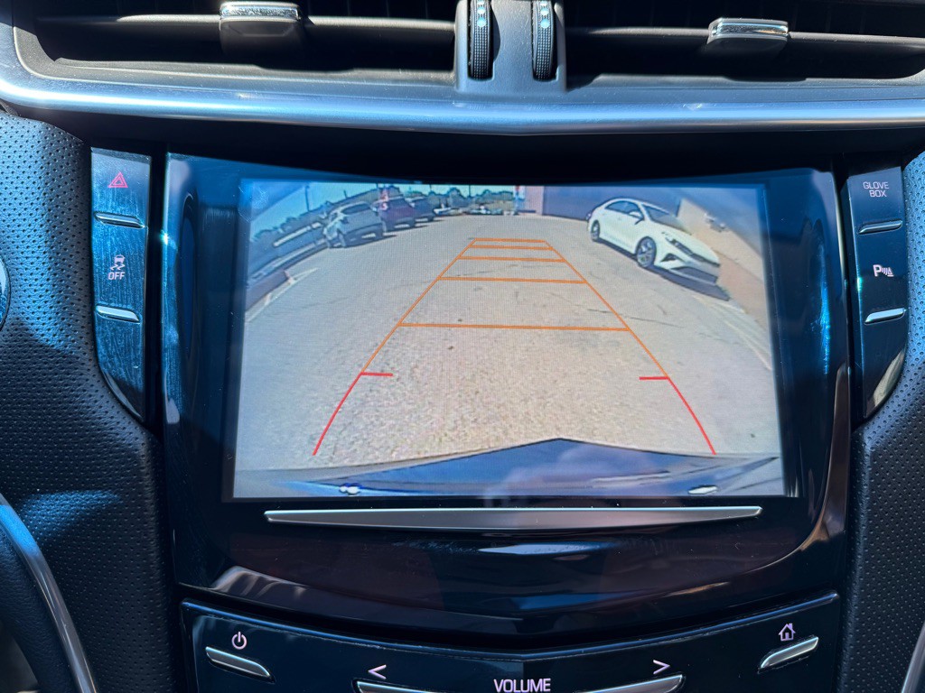 2017 Cadillac XTS Image 16