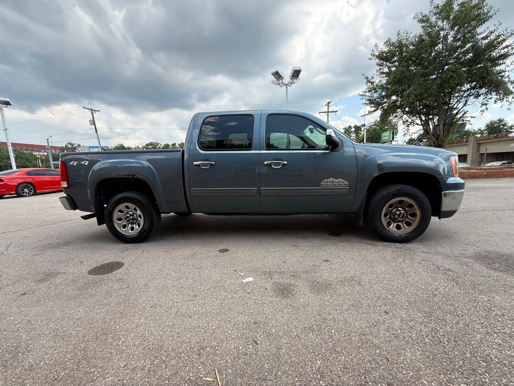 2013 GMC Sierra Image 4