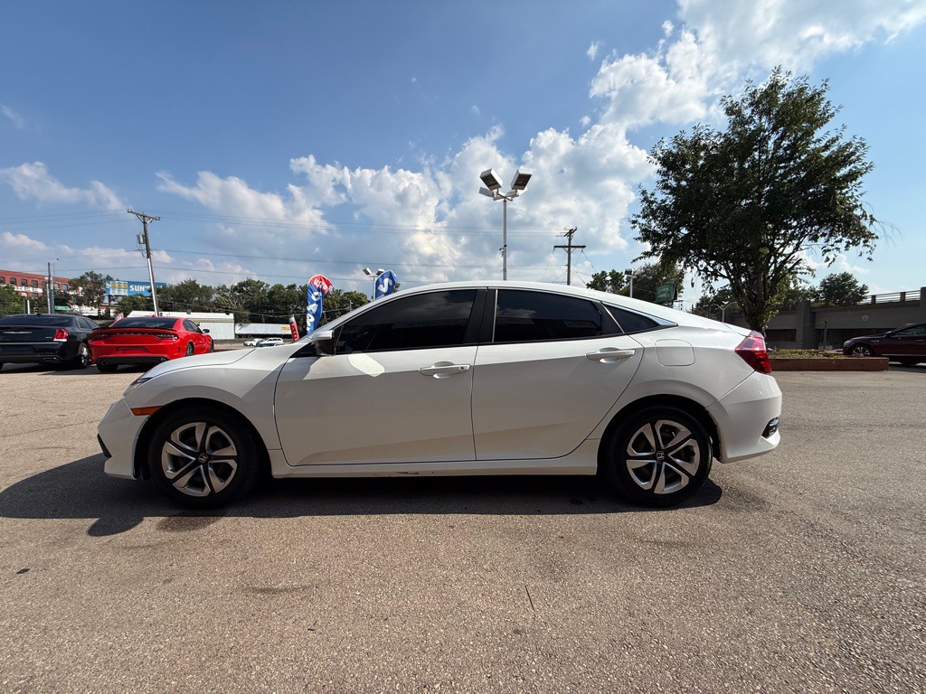 2019 Honda Civic Image 4