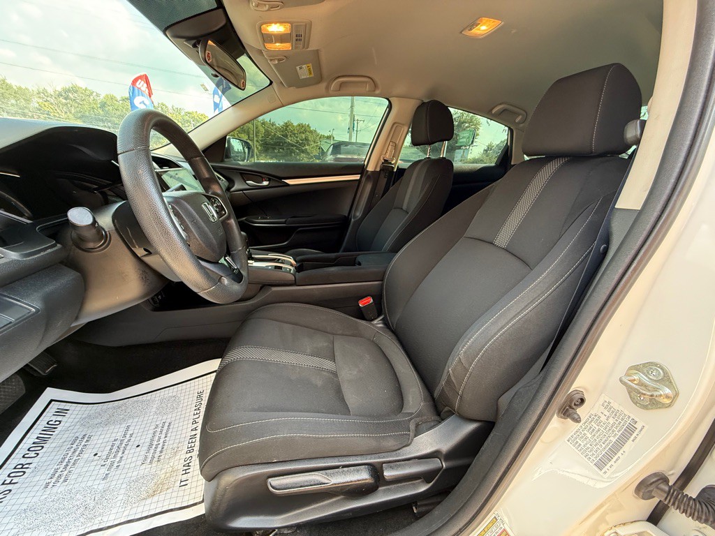 2019 Honda Civic Image 9