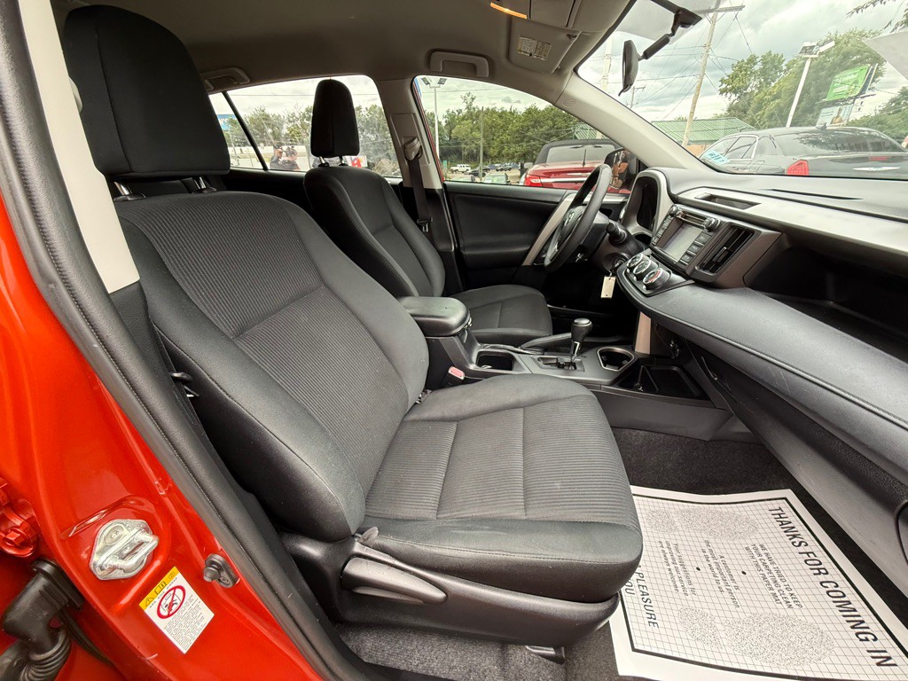 2016 Toyota Rav4 Image 11