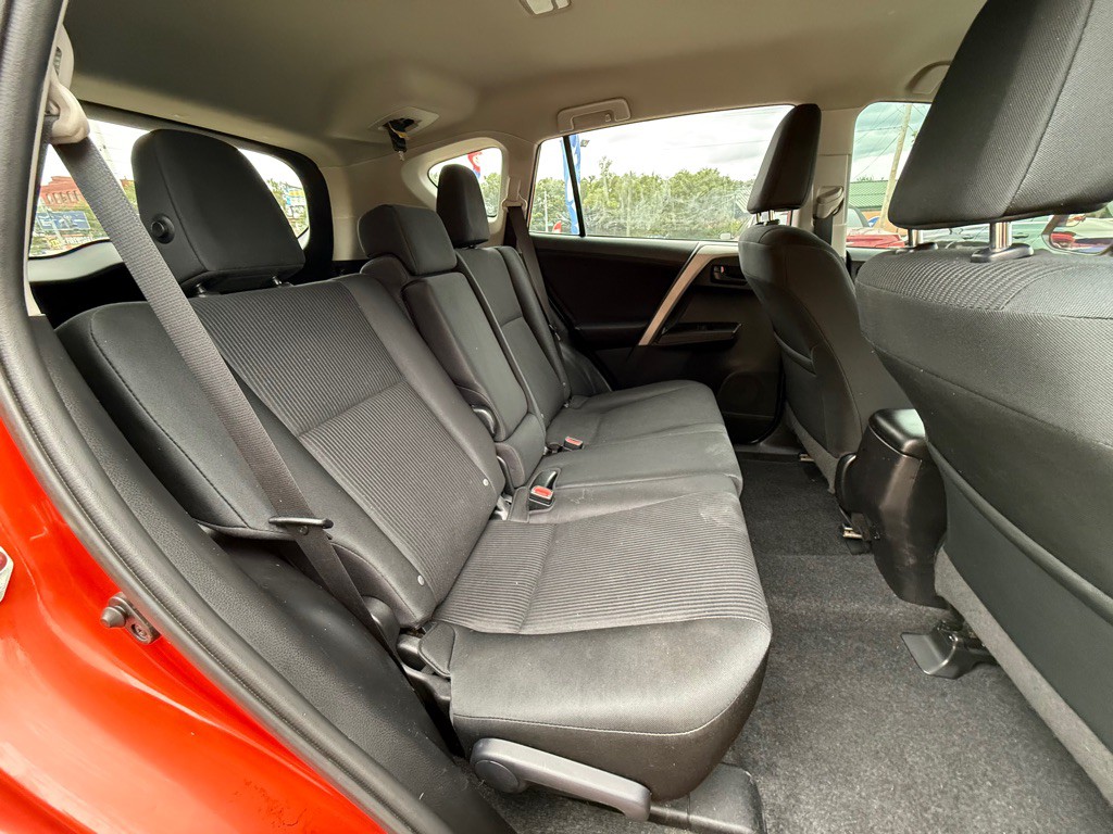 2016 Toyota Rav4 Image 12