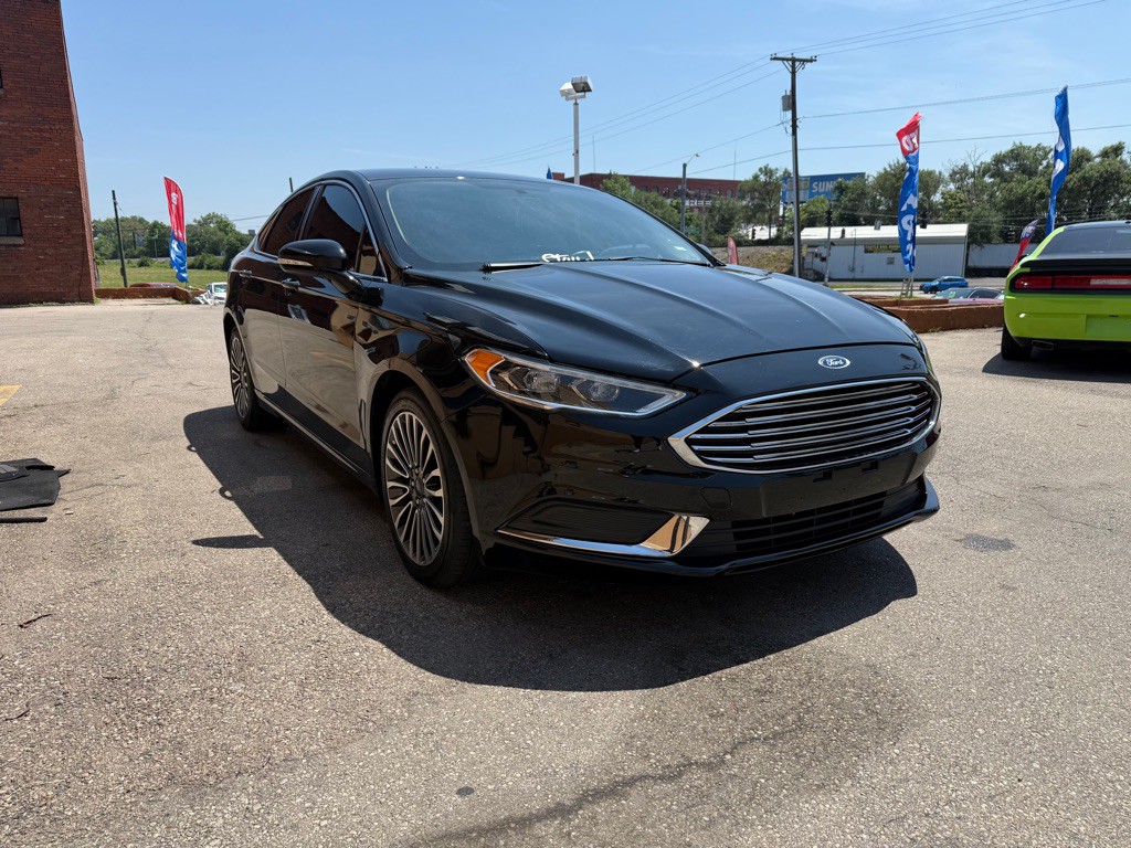 2018 Ford Fusion Image 3
