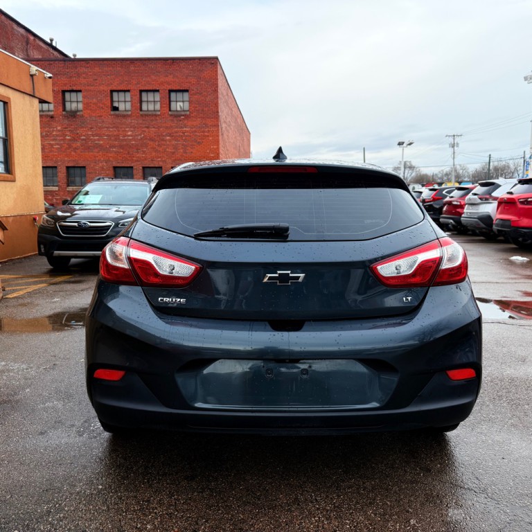 2018 Chevrolet Cruze Image 6