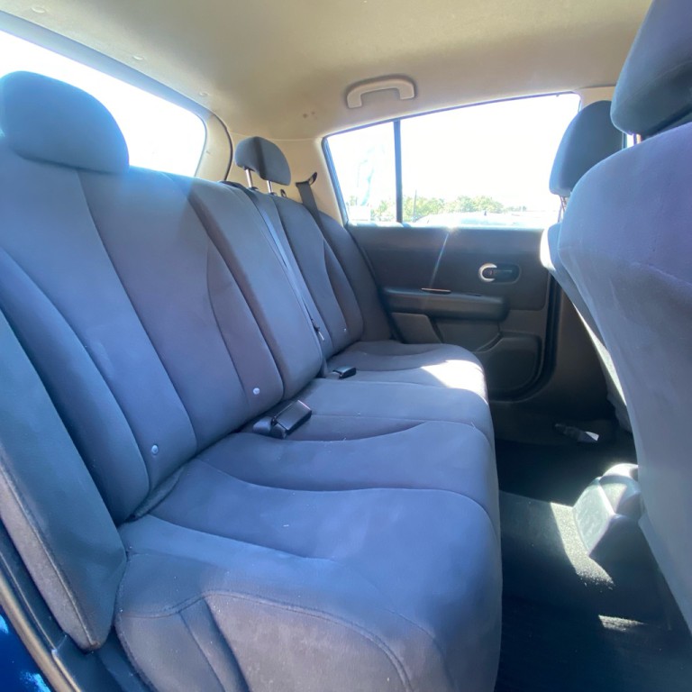 2008 Nissan Versa Image 13