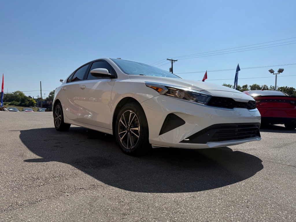 2022 Kia Forte Image 3