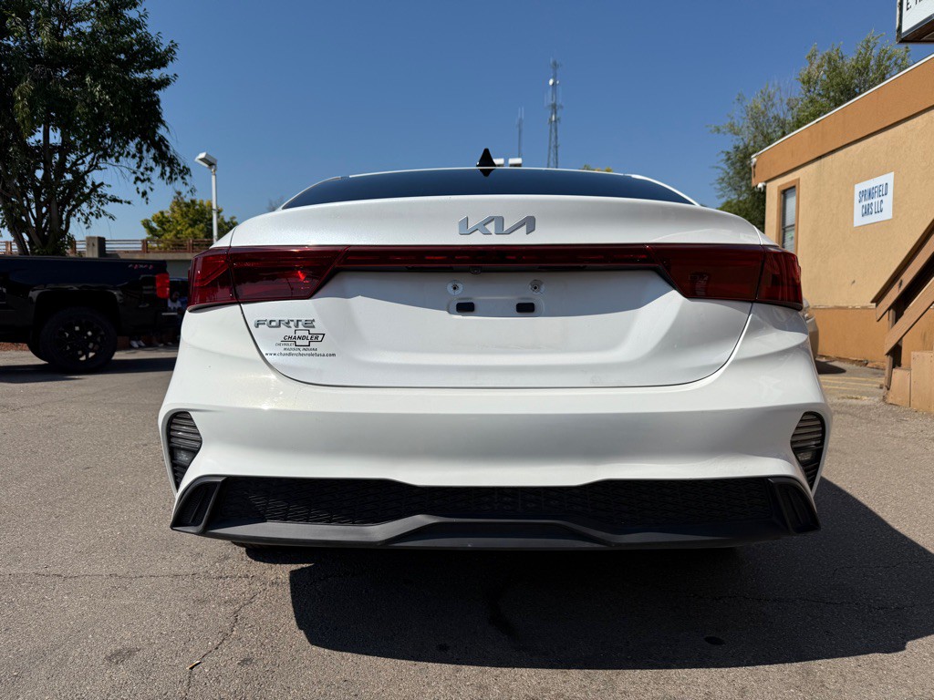 2022 Kia Forte Image 6