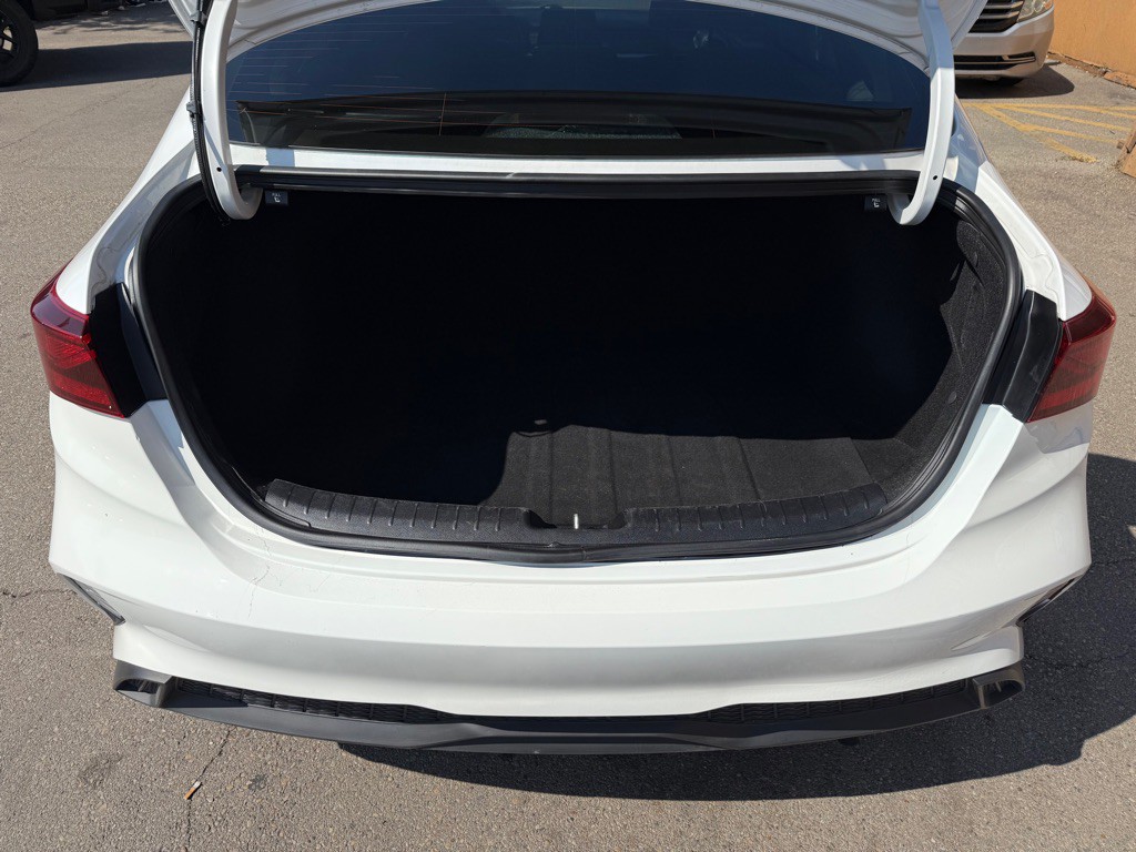 2022 Kia Forte Image 14
