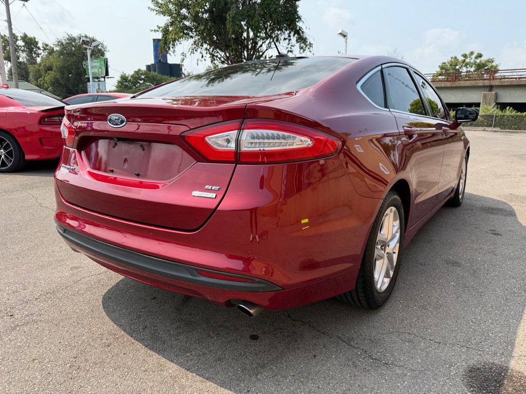 2015 Ford Fusion Image 5
