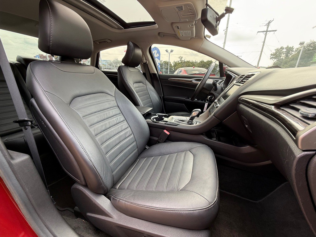 2015 Ford Fusion Image 11