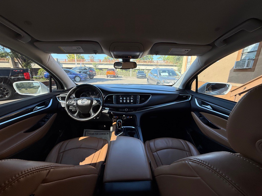 2018 Buick Enclave Image 14