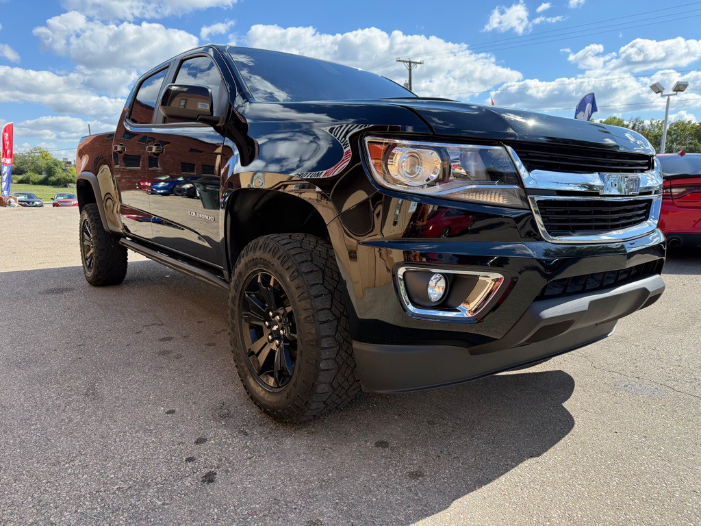 2021 Chevrolet Colorado Image 3