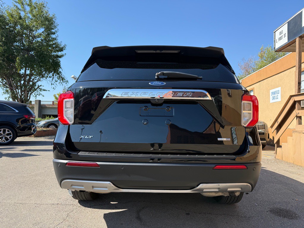 2020 Ford Explorer Image 6