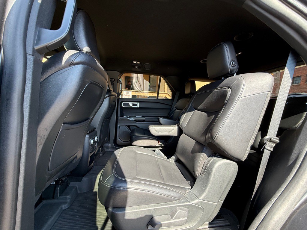 2020 Ford Explorer Image 10