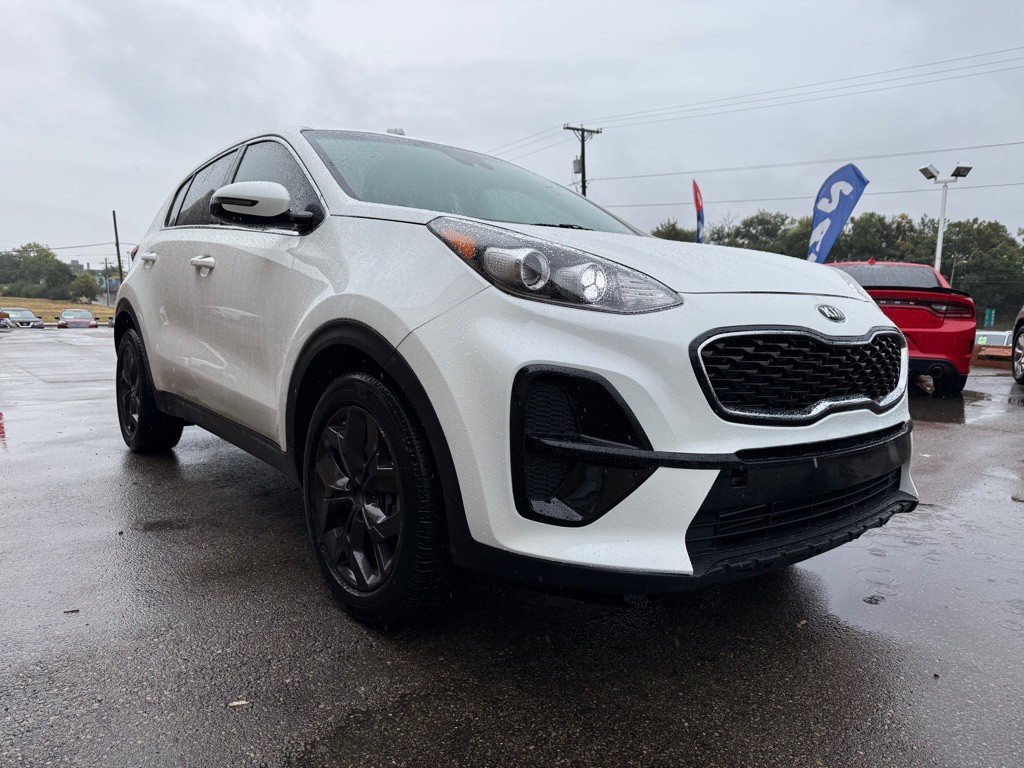 2022 Kia Sportage Image 3