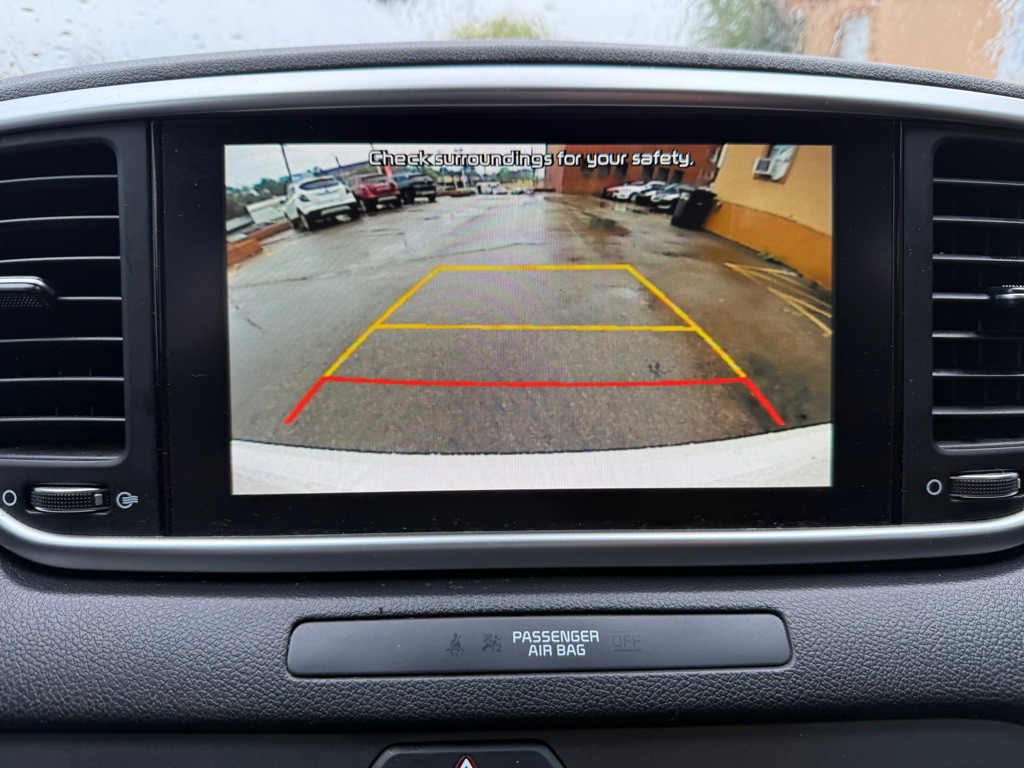 2022 Kia Sportage Image 16