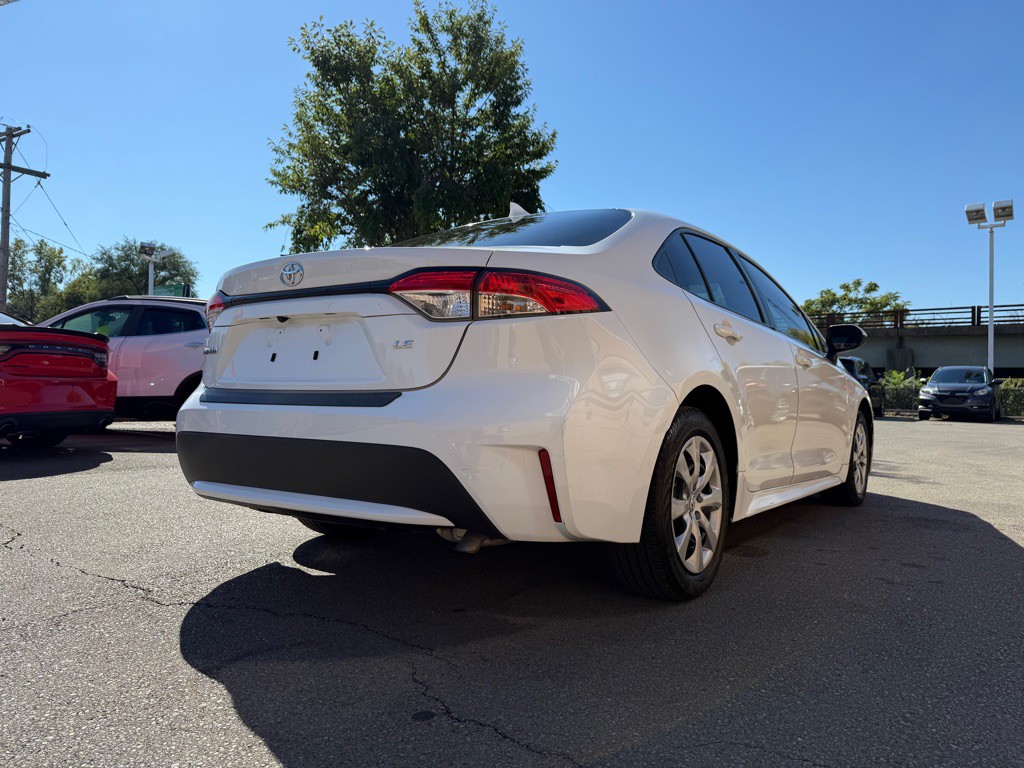2022 Toyota Corolla Image 5