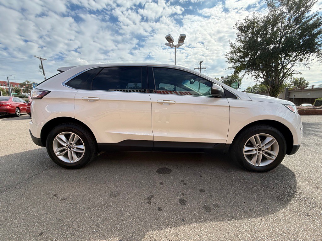 2018 Ford Edge Image 4