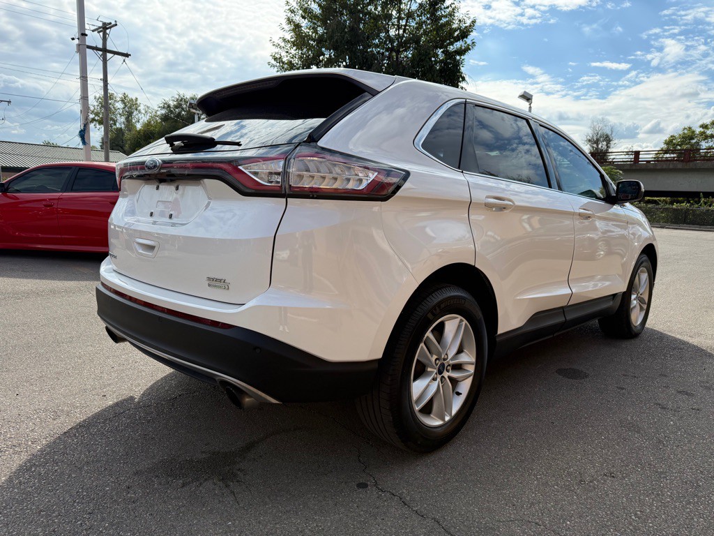 2018 Ford Edge Image 5