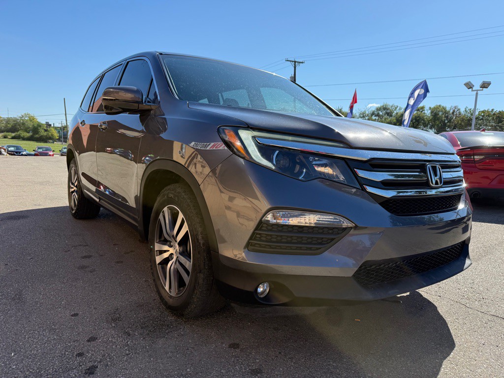 2017 Honda Pilot Image 3