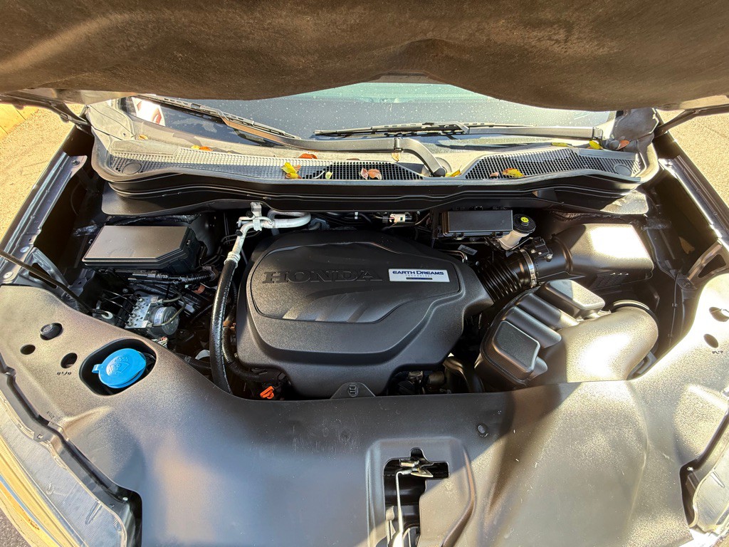 2017 Honda Pilot Image 18