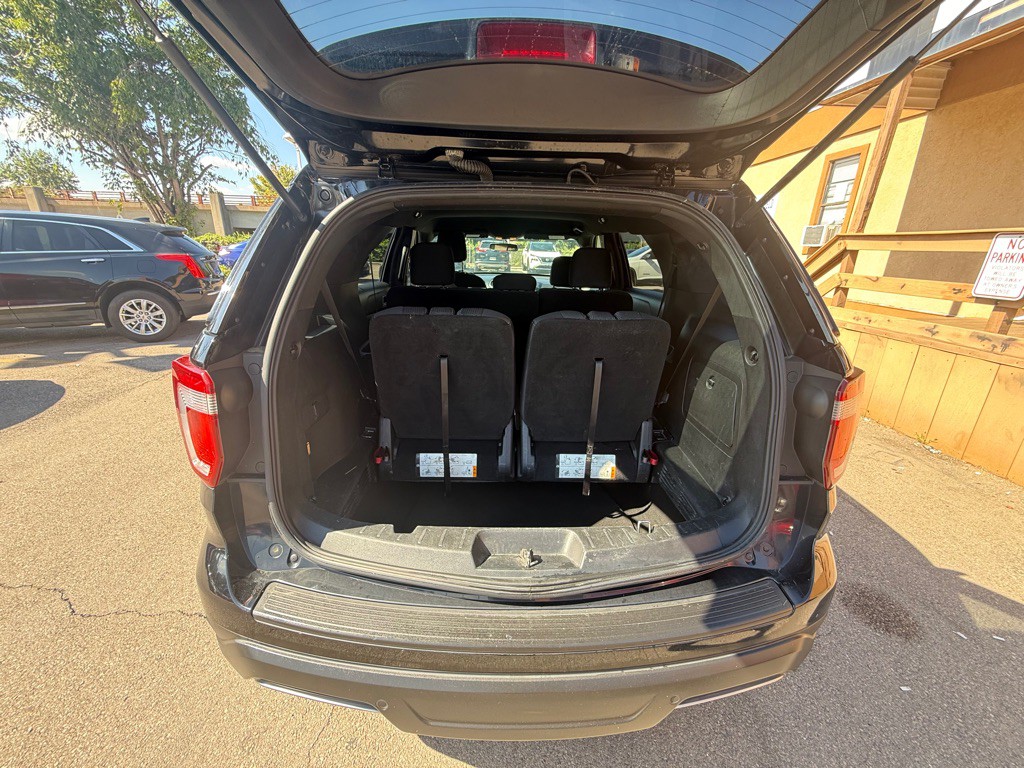 2018 Ford Explorer Image 15