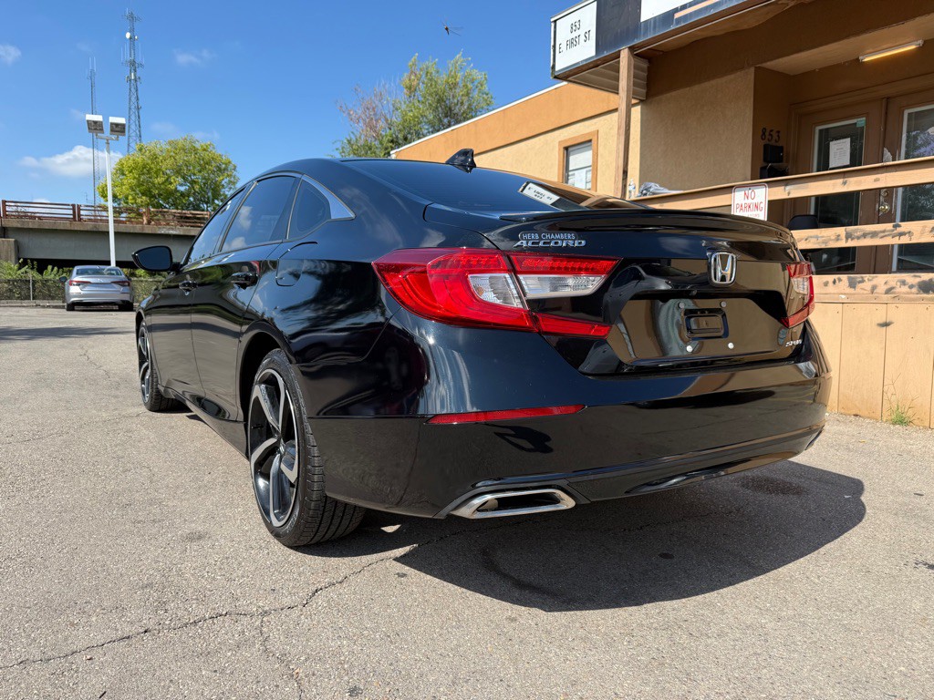 2018 Honda Accord Image 7