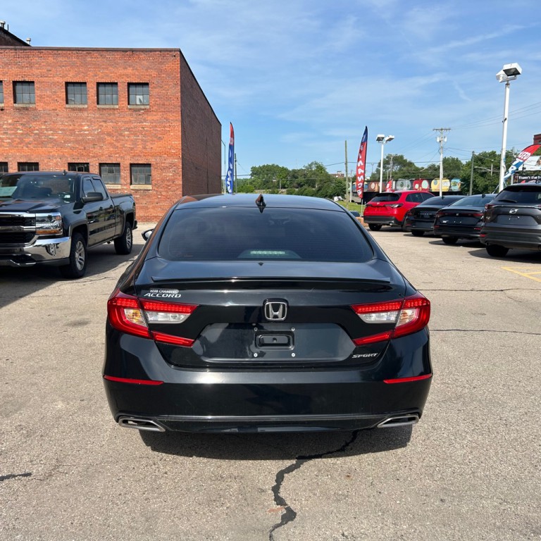 2018 Honda Accord Image 6