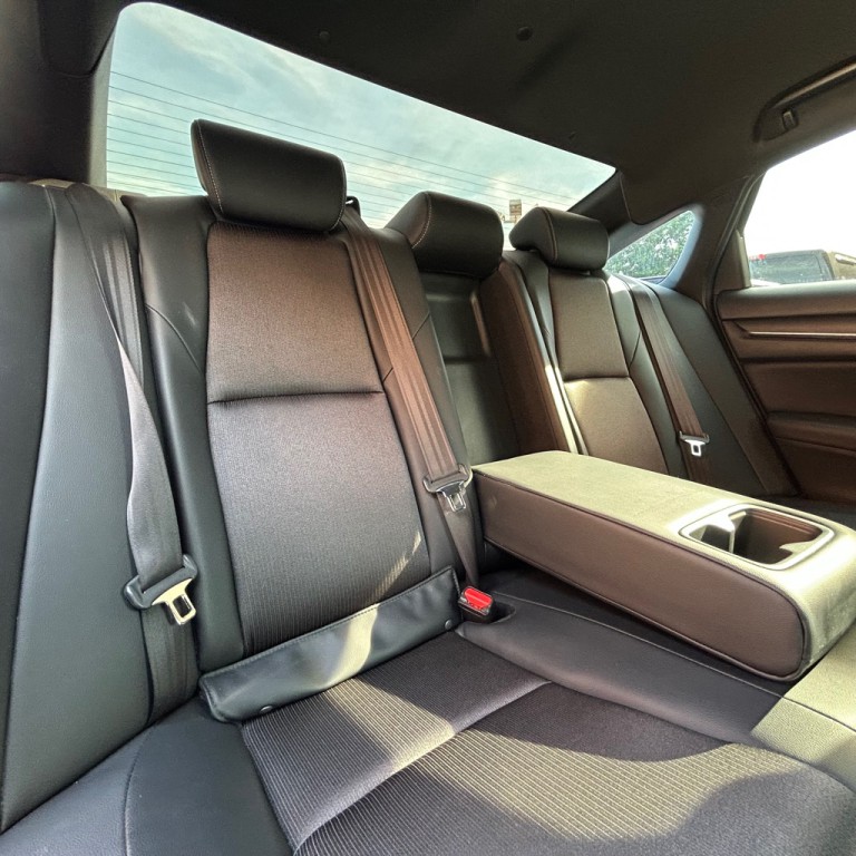 2018 Honda Accord Image 12