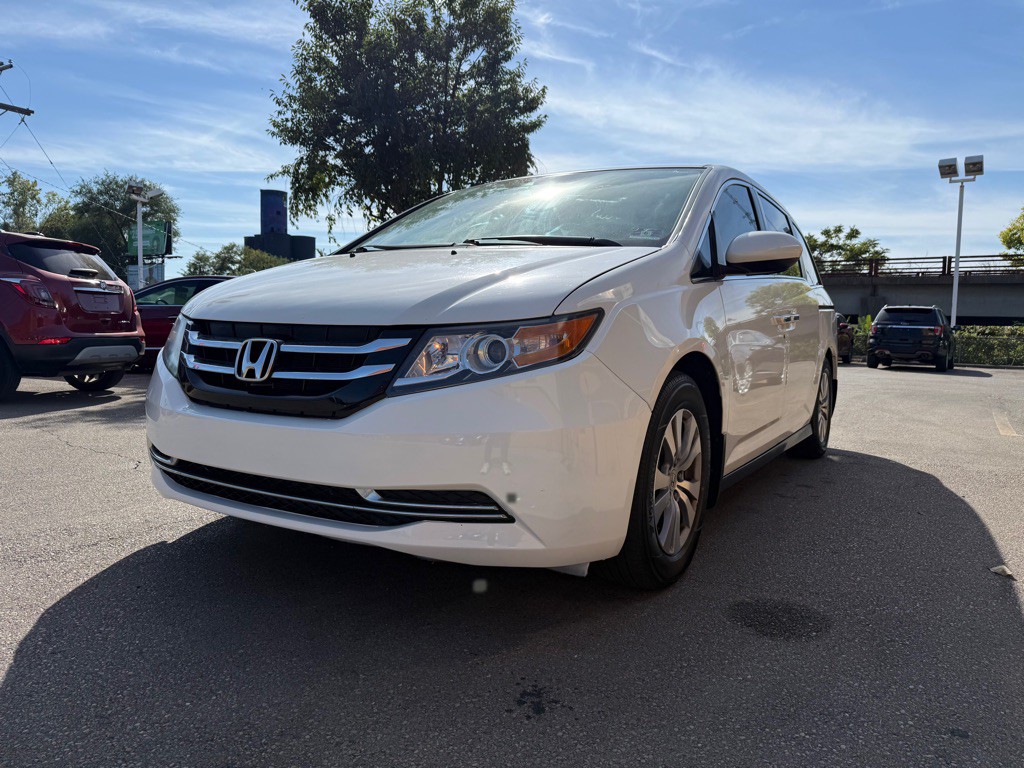 2017 Honda Odyssey Image 3