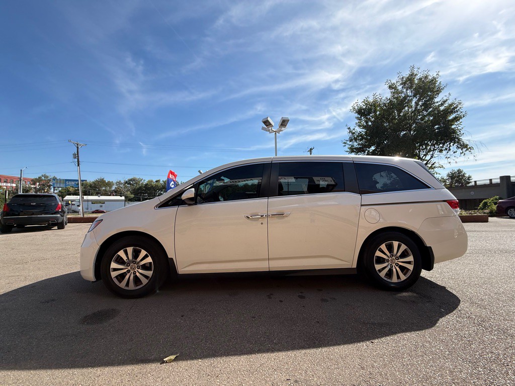 2017 Honda Odyssey Image 4