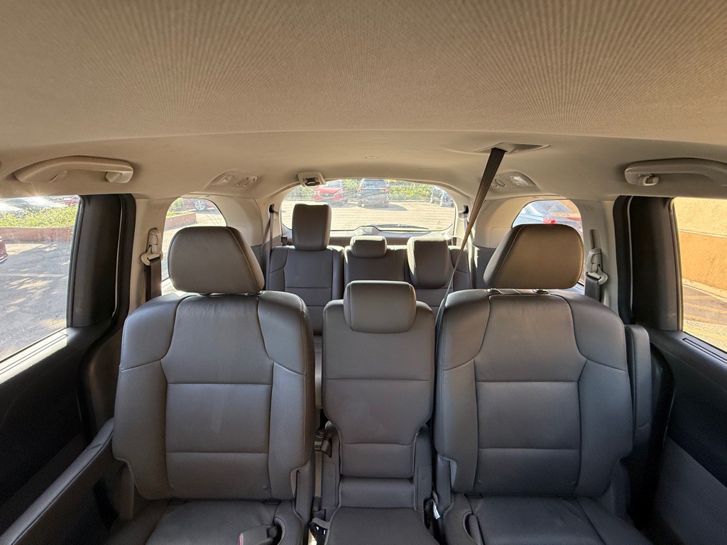 2017 Honda Odyssey Image 14