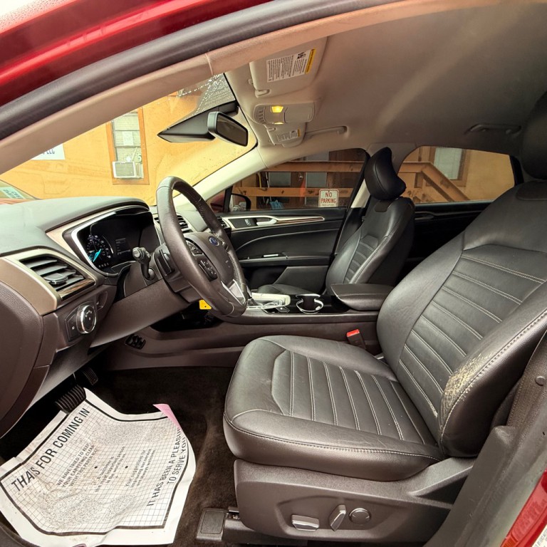 2016 Ford Fusion Image 9