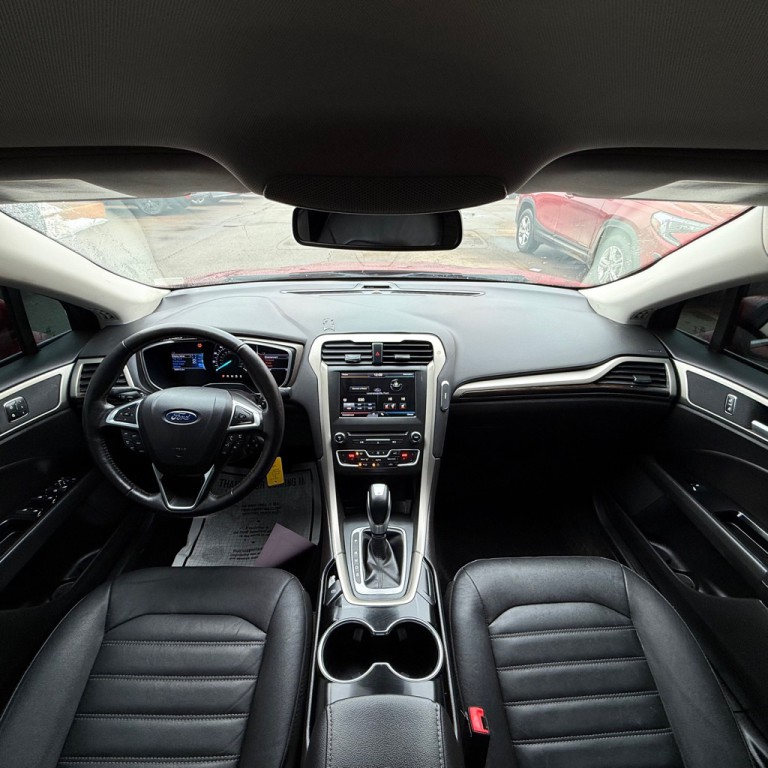 2016 Ford Fusion Image 13