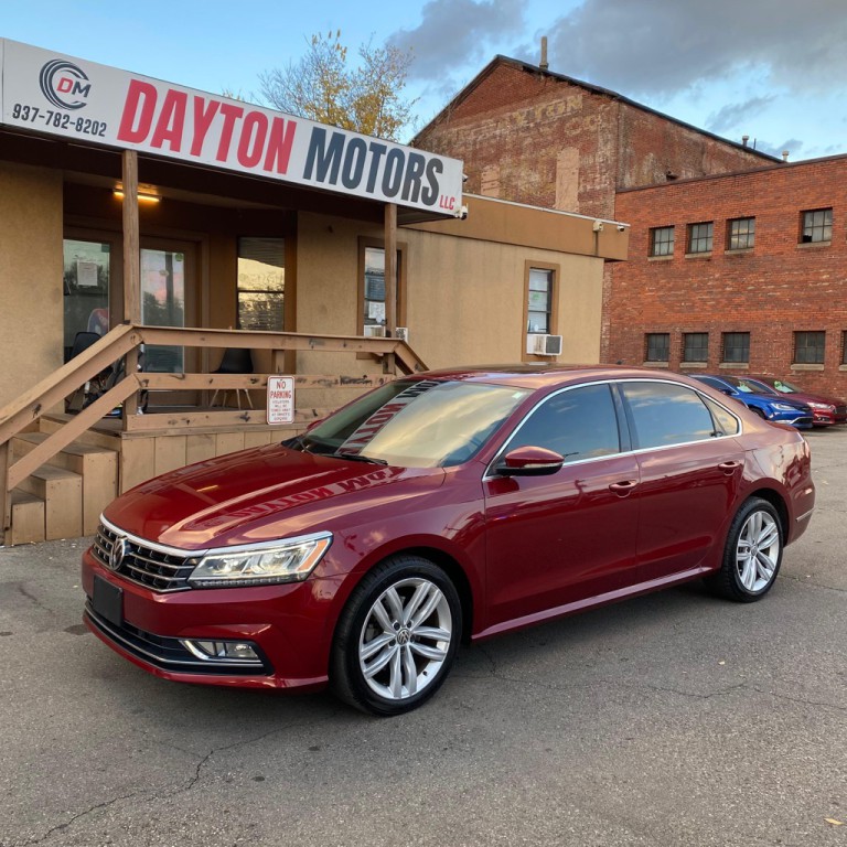 2018 Volkswagen Passat Image 1