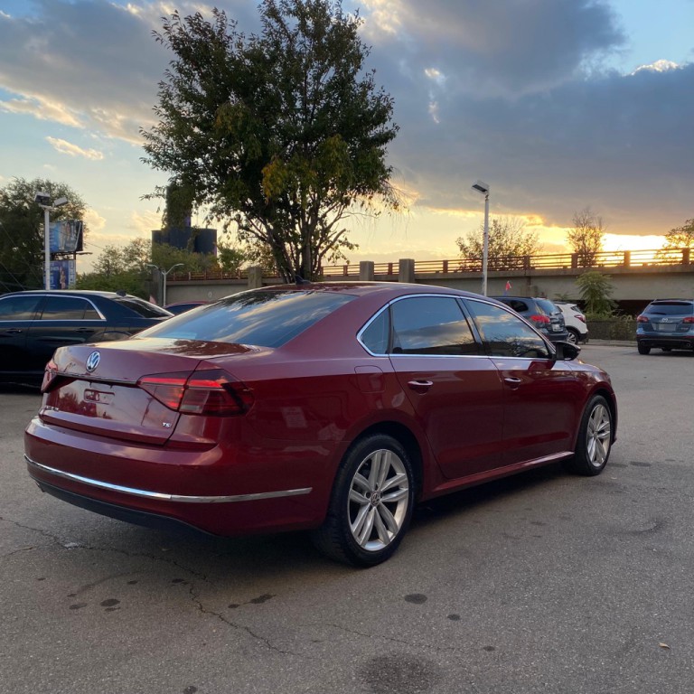 2018 Volkswagen Passat Image 5