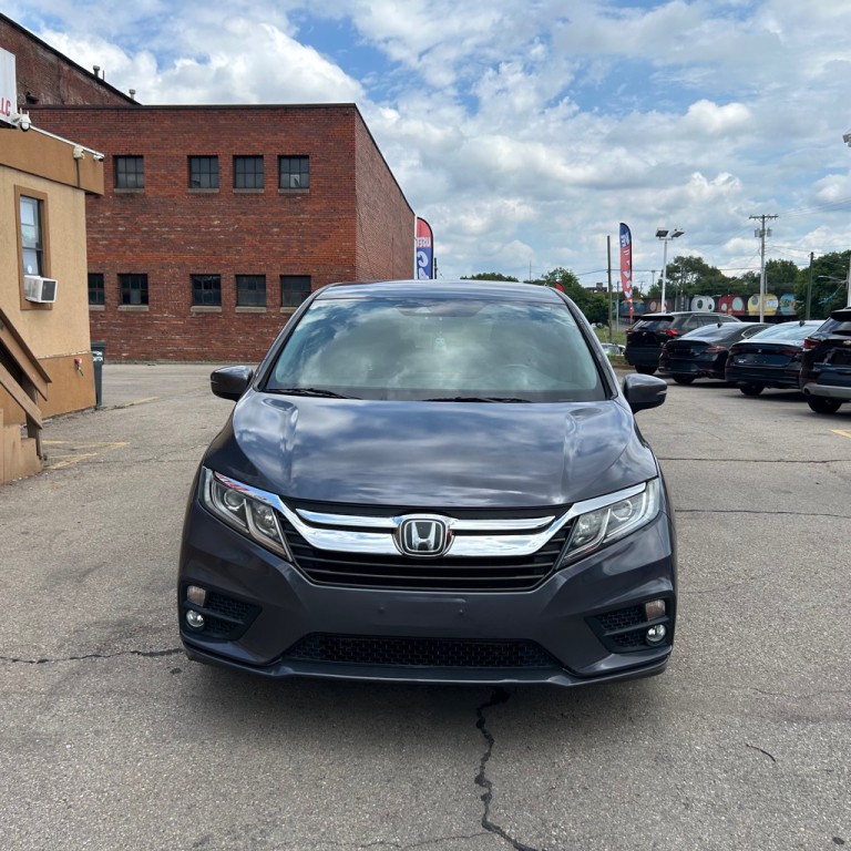 2018 Honda Odyssey Image 2