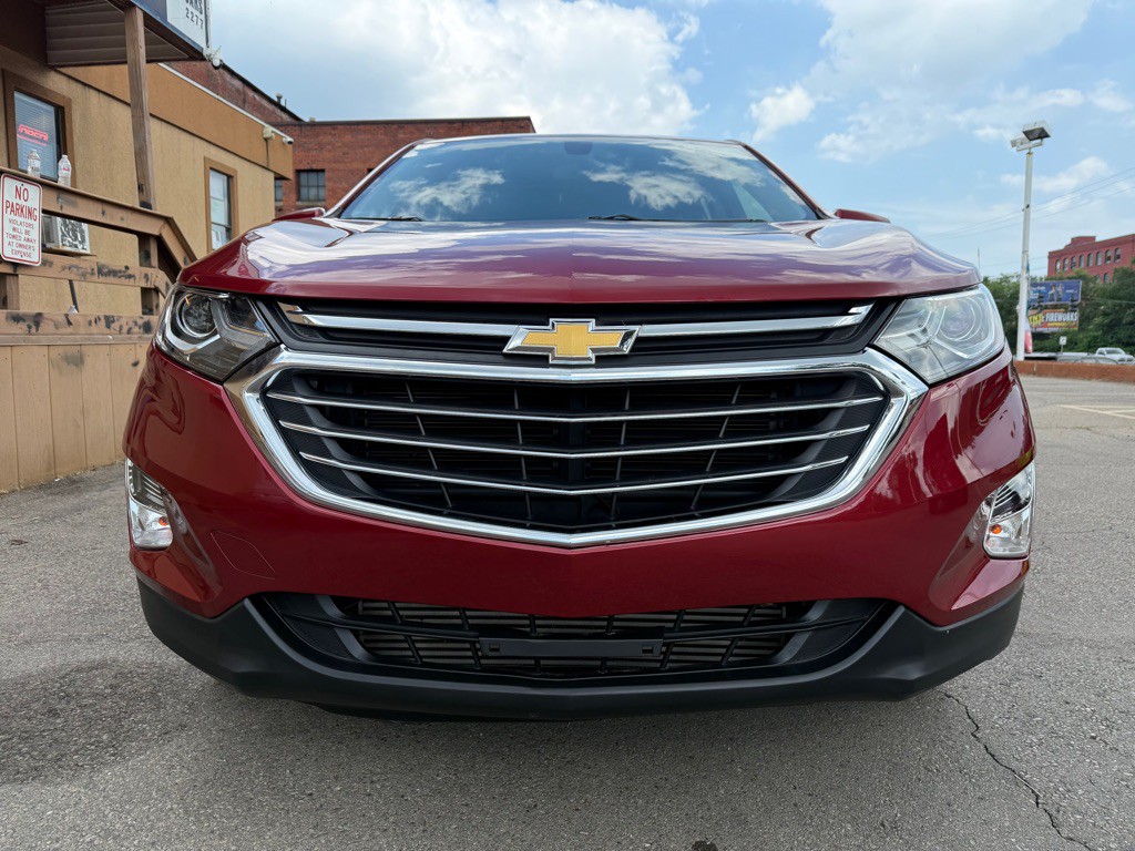 2018 Chevrolet Equinox Image 2