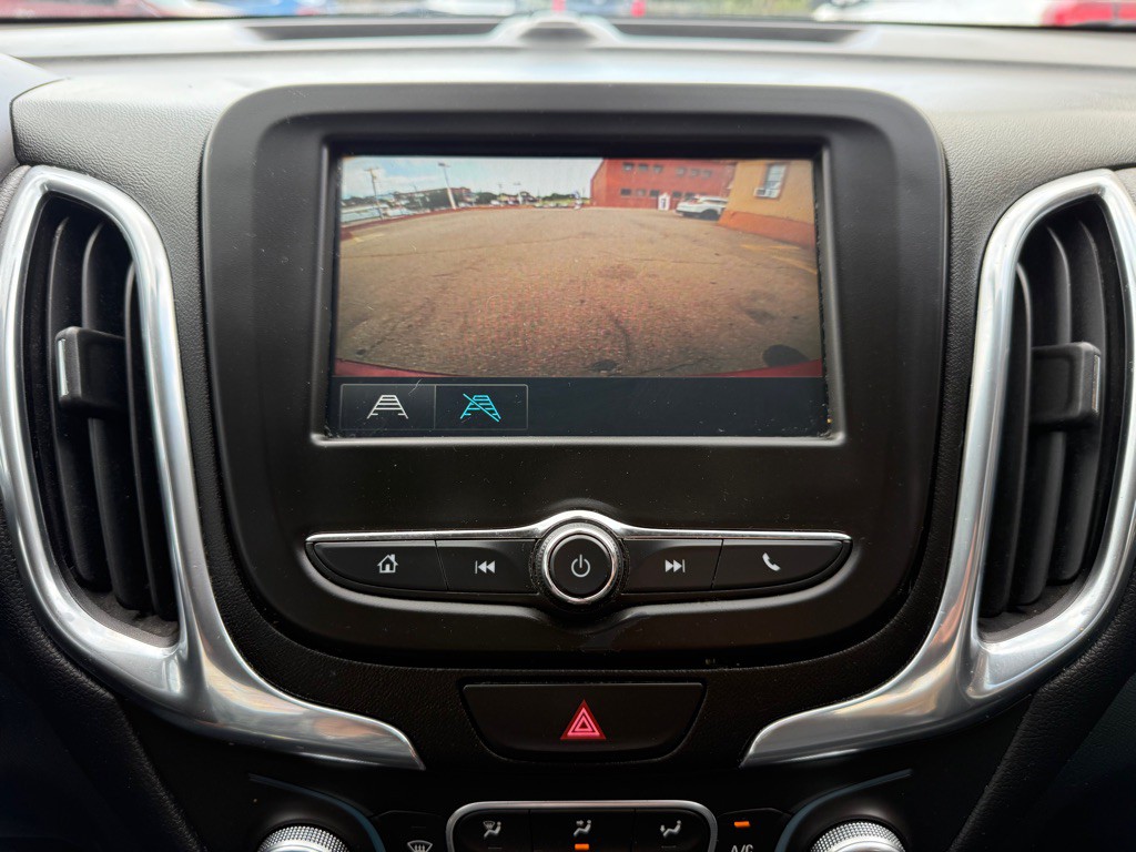 2018 Chevrolet Equinox Image 16