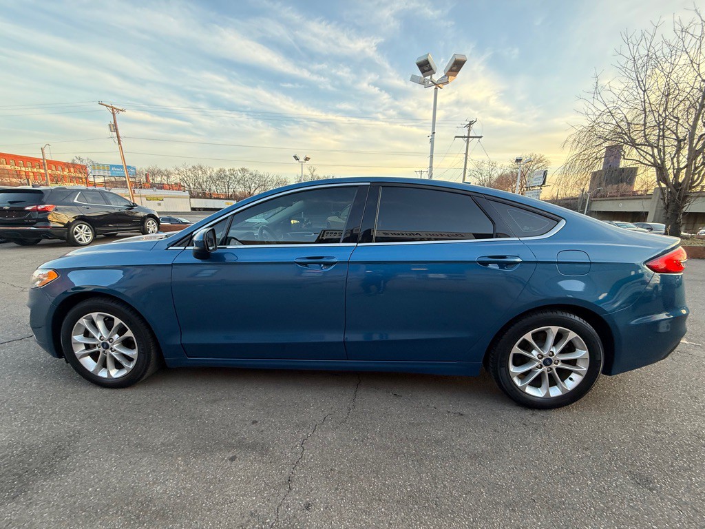 2019 Ford Fusion Image 6