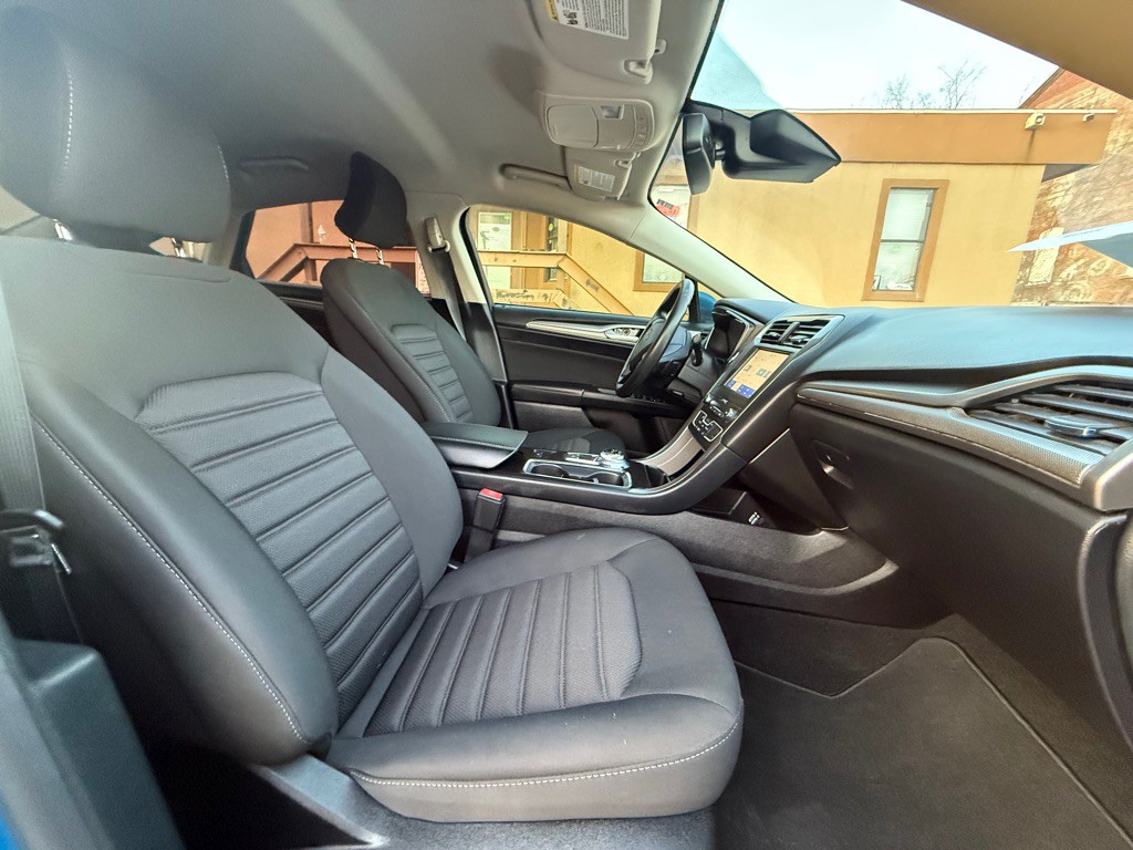 2019 Ford Fusion Image 10